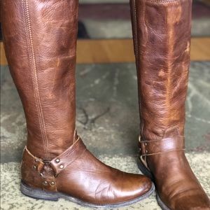 Frye women’s boots size 8